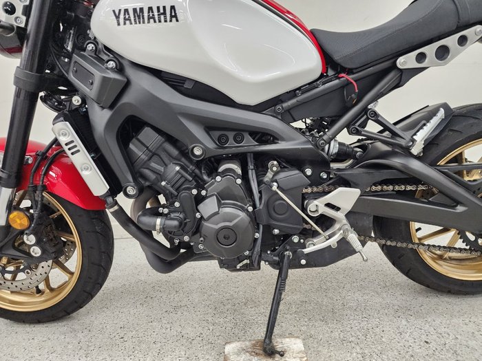 2021 YAMAHA XSR900 (MTM850A) WHITE