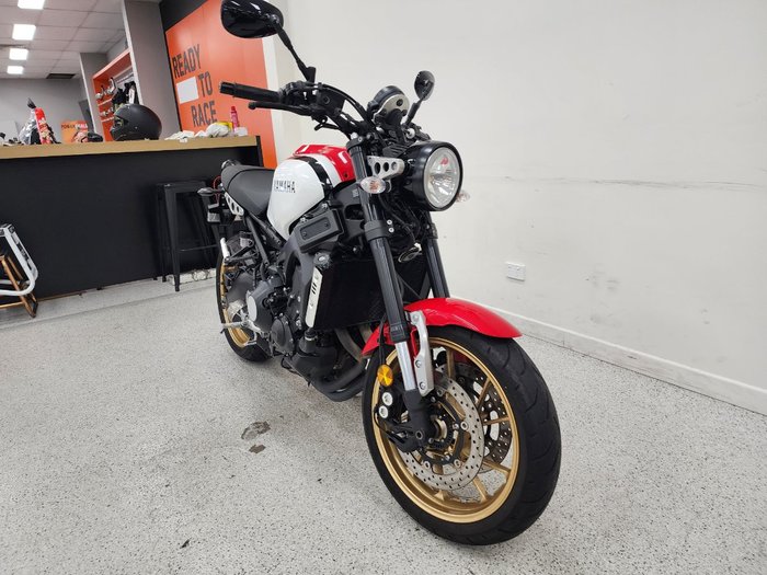 2021 YAMAHA XSR900 (MTM850A) WHITE