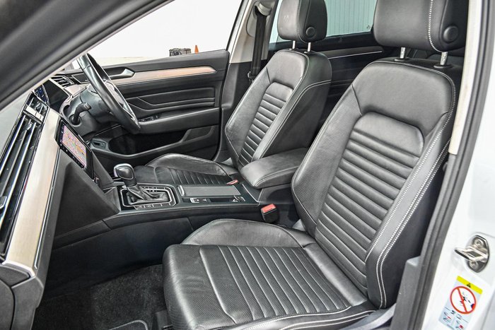 2022 Volkswagen Passat 162TSI Elegance