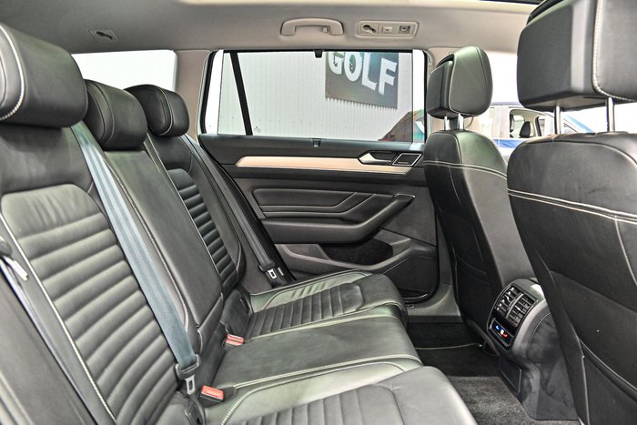 2022 Volkswagen Passat 162TSI Elegance