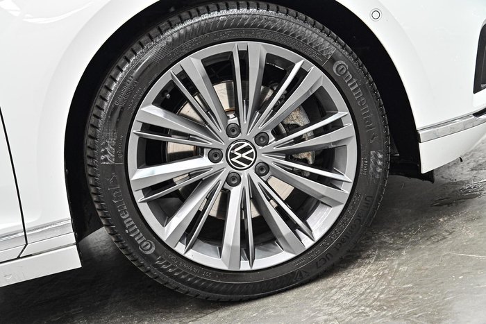 2022 Volkswagen Passat 162TSI Elegance