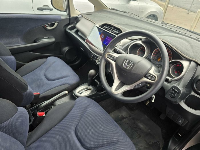 2012 Honda Jazz VTi