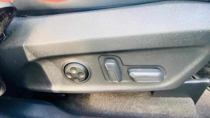 2022 LDV D90 Executive