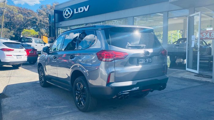 2022 LDV D90 Executive
