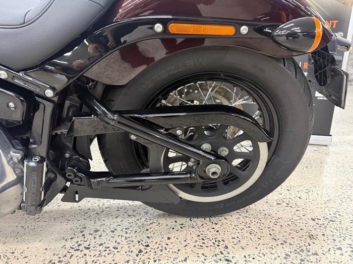 2021 Harley-Davidson Slim 107 (FLSL) Softail Maroon