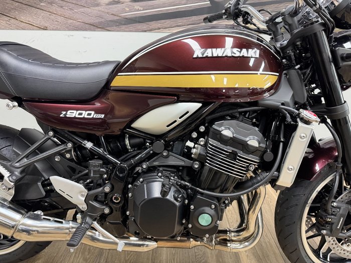 2026 Kawasaki 2026 KAWASAKI 900CC Z900RS RED