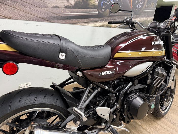 2026 Kawasaki 2026 KAWASAKI 900CC Z900RS RED