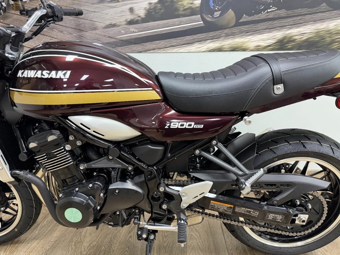 2026 Kawasaki 2026 KAWASAKI 900CC Z900RS RED
