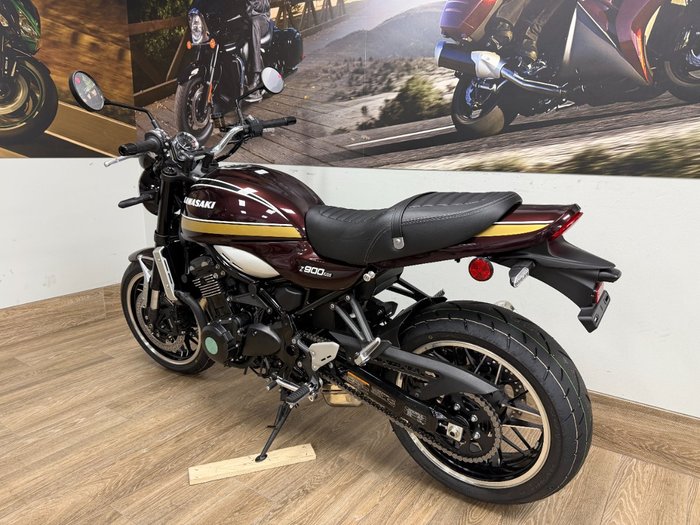 2026 Kawasaki 2026 KAWASAKI 900CC Z900RS RED