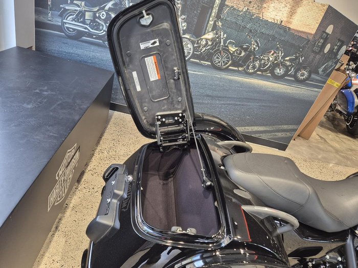 2025 Harley-Davidson Freewheeler 114 (FLRT) Freewheeler Black