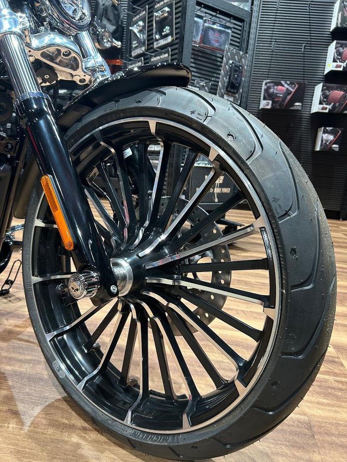 2025 Harley-Davidson Breakout 117 (FXBR) Softail Black