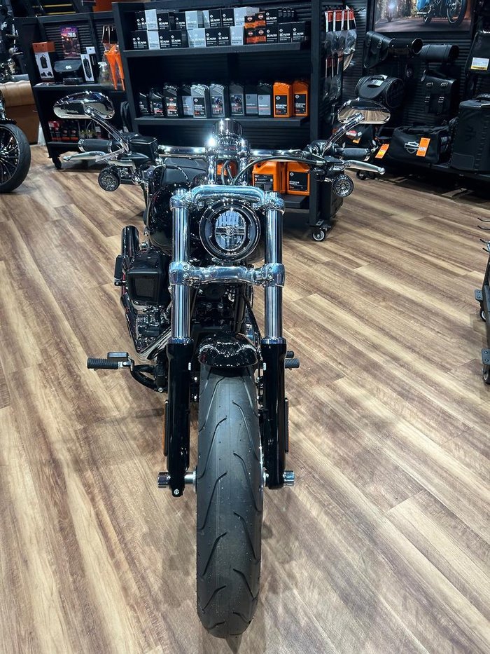 2025 Harley-Davidson Breakout 117 (FXBR) Softail Black