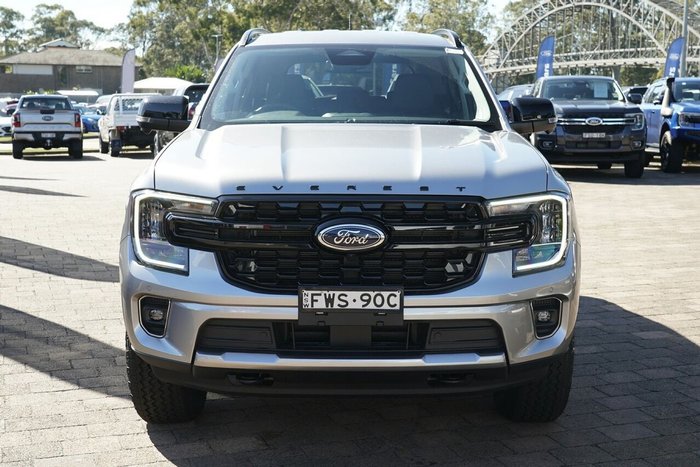 2025 Ford Everest Black Edition