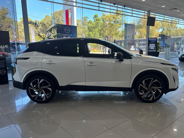 2026 Nissan QASHQAI Ti-L e-POWER J12 MY26 Pearl White with Onyx Black Roof