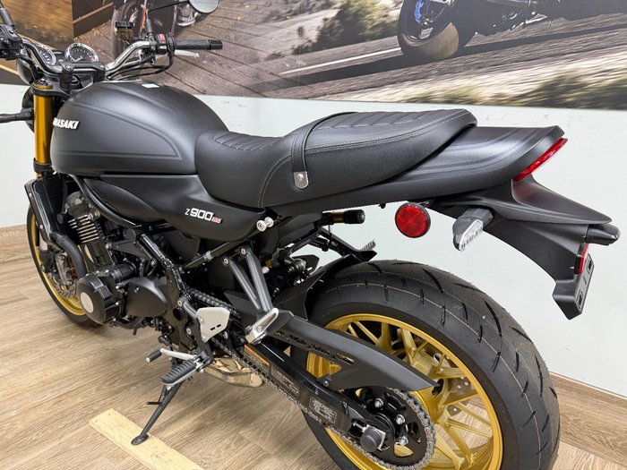2025 Kawasaki Z900RS SE Black