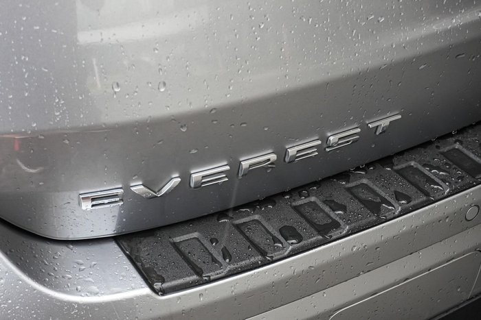 2024 Ford Everest Platinum