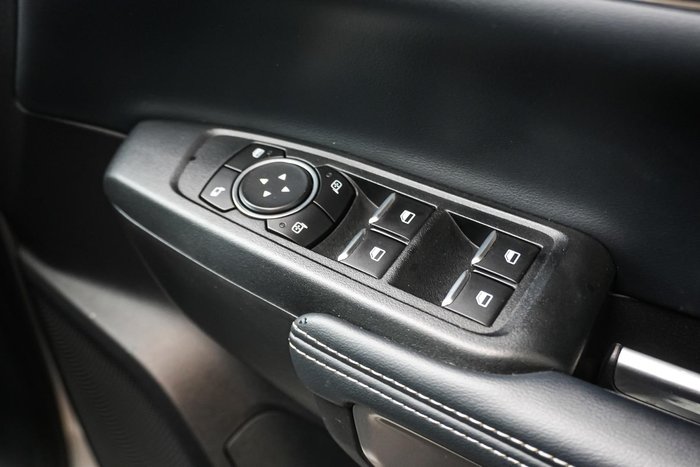 2024 Ford Everest Platinum