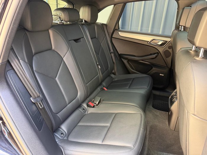 2022 Porsche Macan S 95B MY22 AWD Jet Black