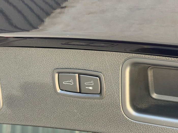 2022 Porsche Macan S 95B MY22 AWD Jet Black