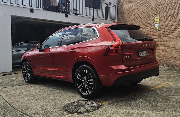 2020 Volvo XC60 T5 Momentum MY20 AWD Fusion Red
