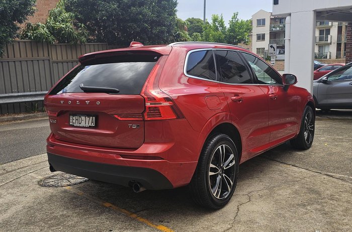 2020 Volvo XC60 T5 Momentum MY20 AWD Fusion Red