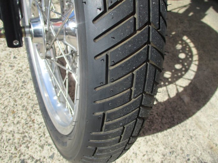 2004 Triumph THRUXTON 900 BLACK