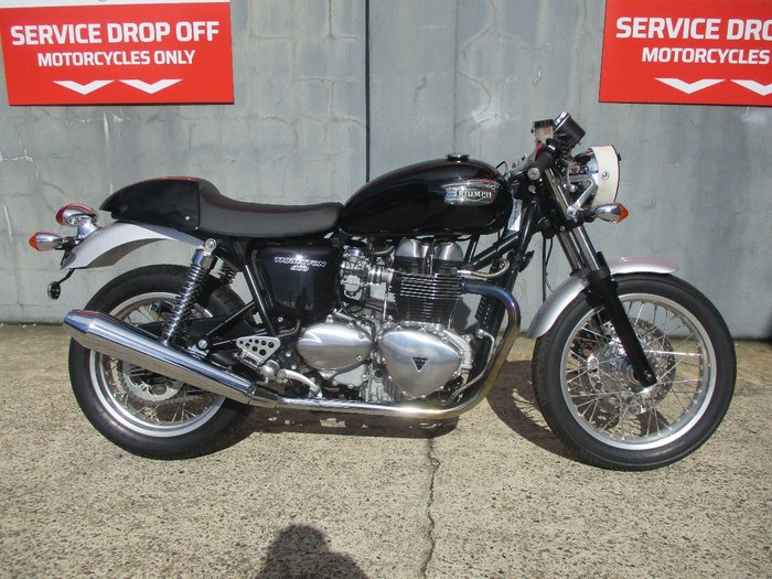 2004 Triumph THRUXTON 900 BLACK
