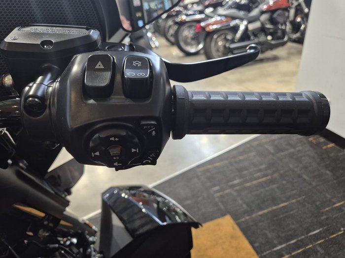 2025 Harley-Davidson Street Glide Ultra 117 (FLHXU) Touring Black