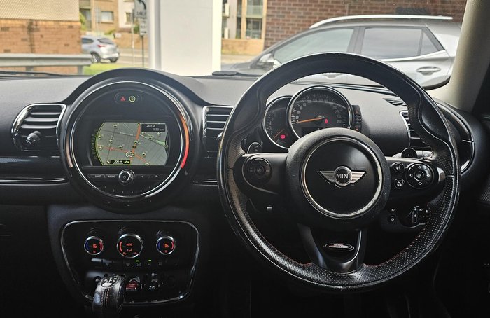 2016 MINI Clubman Cooper S F54 Blazing Red