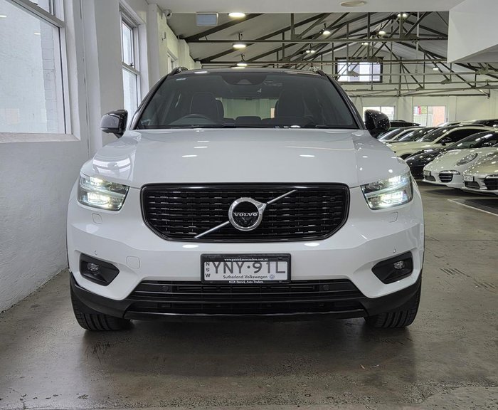 2020 Volvo XC40 T5 R-Design