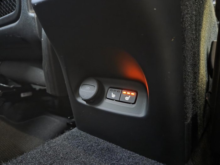 2020 Volvo XC40 T5 R-Design