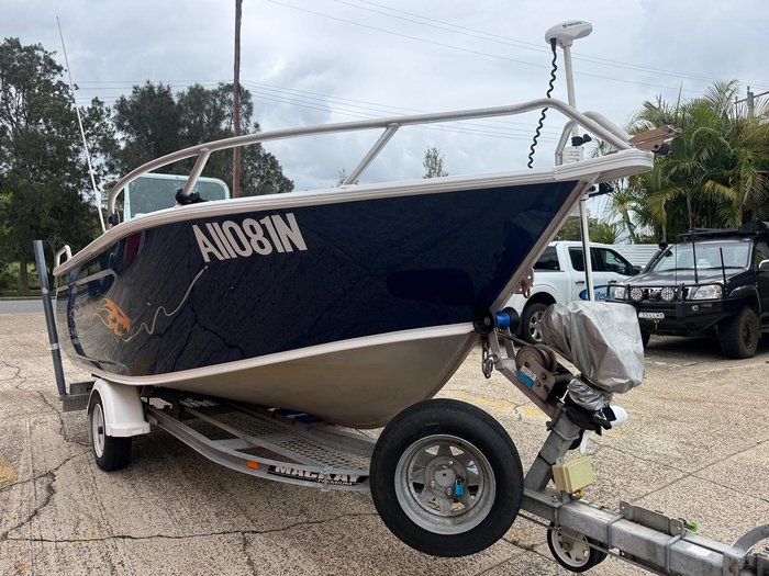 2014 Formosa Sea-Rod Offshore 480 Side Console