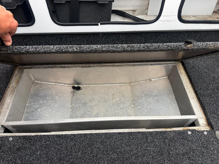 2014 Formosa Sea-Rod Offshore 480 Side Console