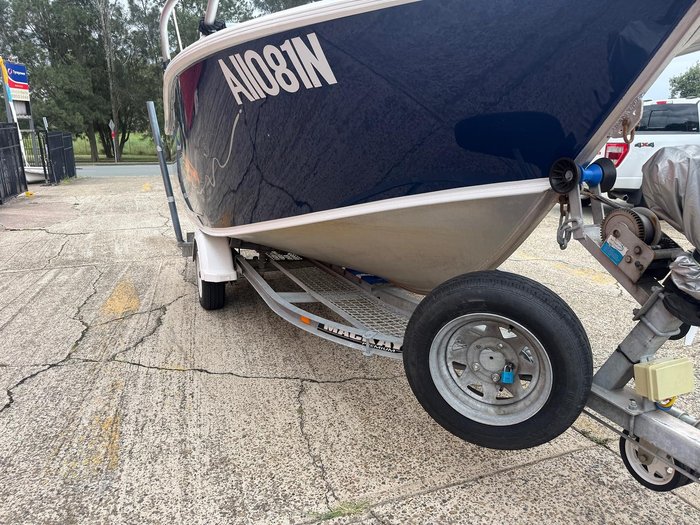 2014 Formosa Sea-Rod Offshore 480 Side Console