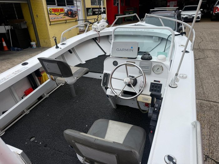 2014 Formosa Sea-Rod Offshore 480 Side Console