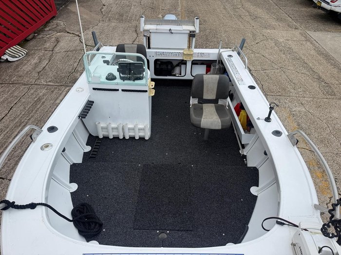 2014 Formosa Sea-Rod Offshore 480 Side Console