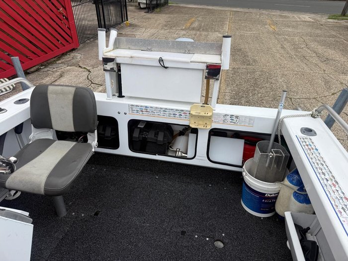 2014 Formosa Sea-Rod Offshore 480 Side Console