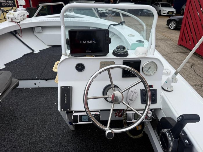 2014 Formosa Sea-Rod Offshore 480 Side Console