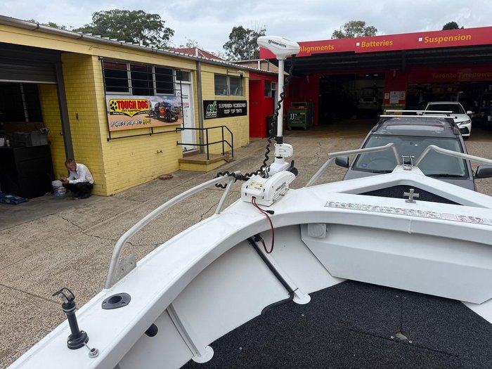 2014 Formosa Sea-Rod Offshore 480 Side Console