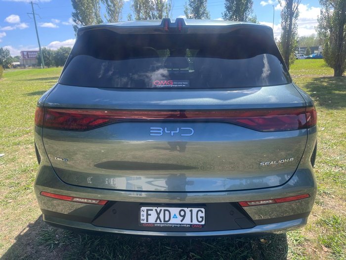 2025 BYD SEALION 8 Premium AWD