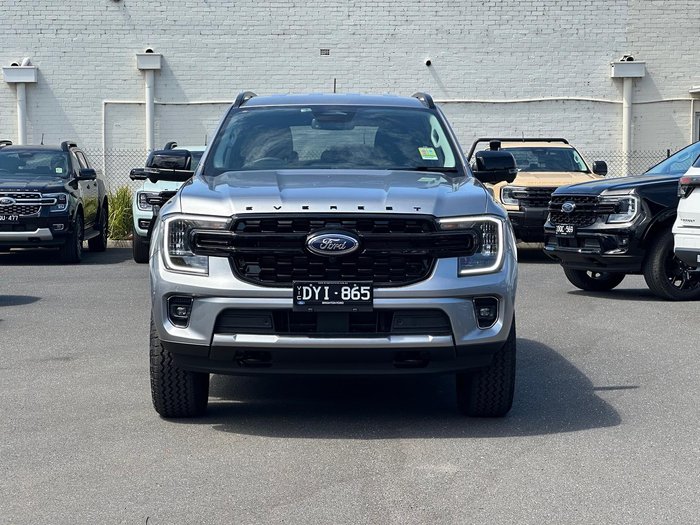 2025 Ford Everest Black Edition