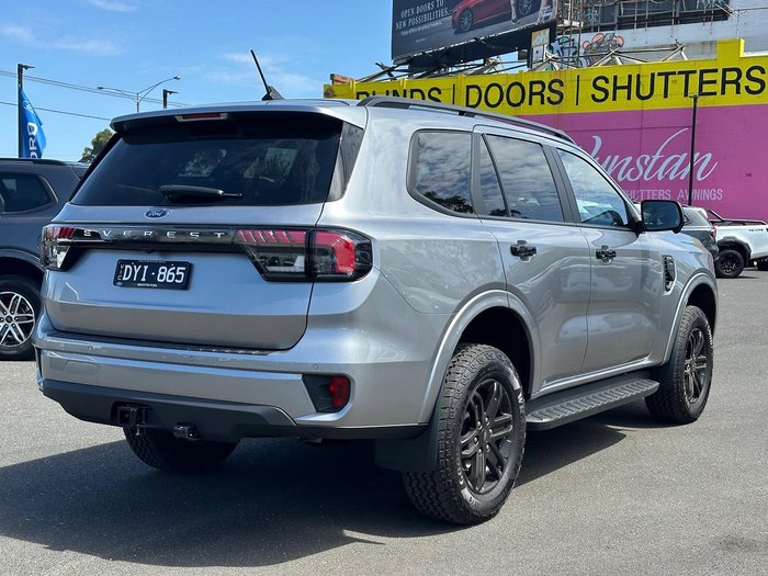 2025 Ford Everest Black Edition