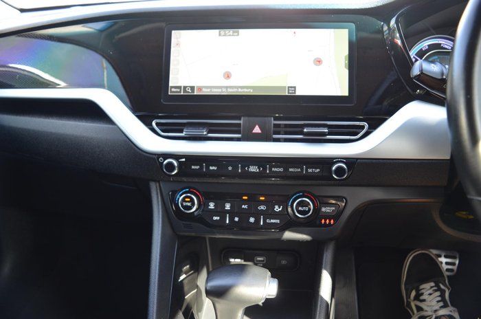 2021 Kia Niro Hybrid Sport