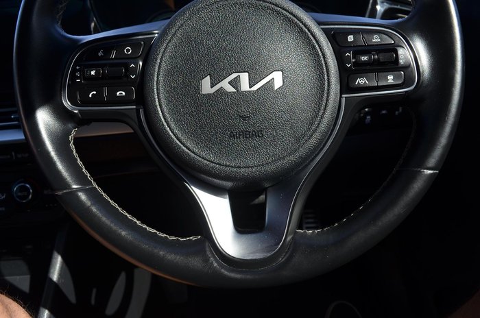 2021 Kia Niro Hybrid Sport