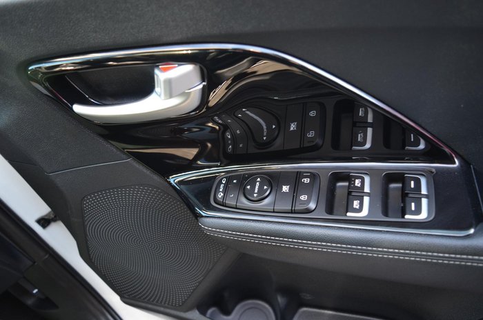 2021 Kia Niro Hybrid Sport