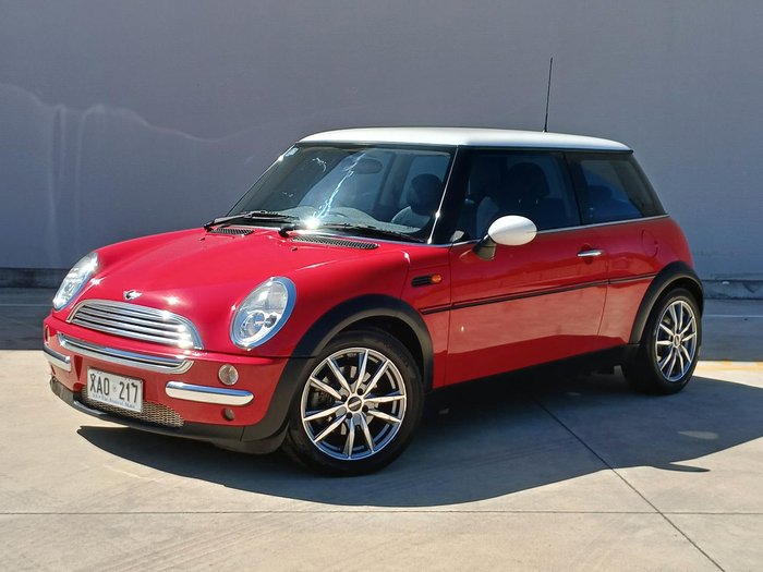 2004 MINI Hatch Cooper R50 MY05 Chilli Red