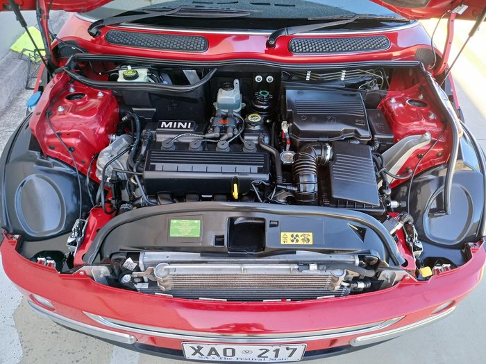 2004 MINI Hatch Cooper R50 MY05 Chilli Red