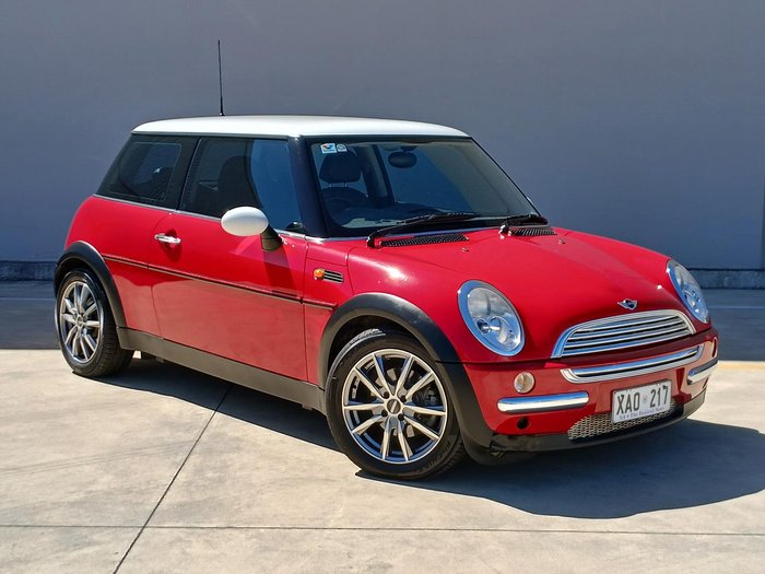 2004 MINI Hatch Cooper R50 MY05 Chilli Red
