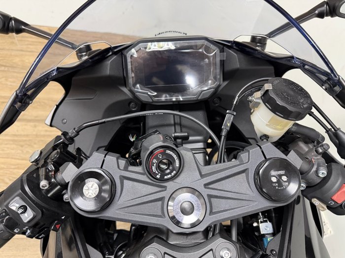 2026 Kawasaki 2026 Kawasaki 636CC NINJA ZX-6R GREY/BLACK