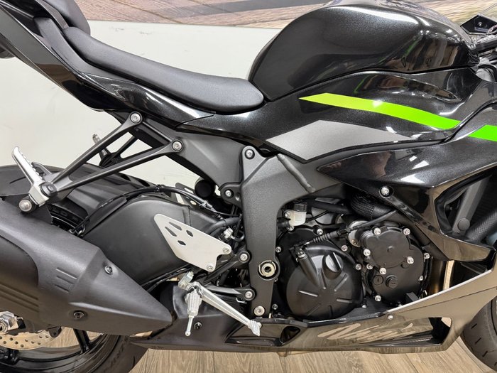 2026 Kawasaki 2026 Kawasaki 636CC NINJA ZX-6R GREY/BLACK